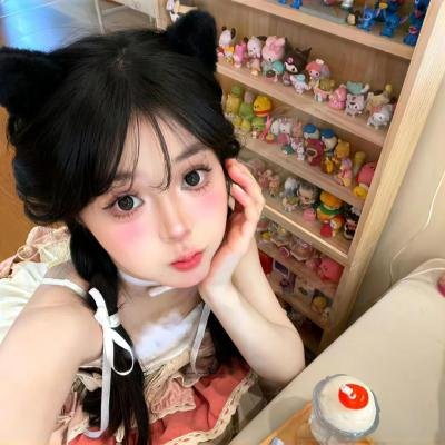 女生联谊会的美女粘球